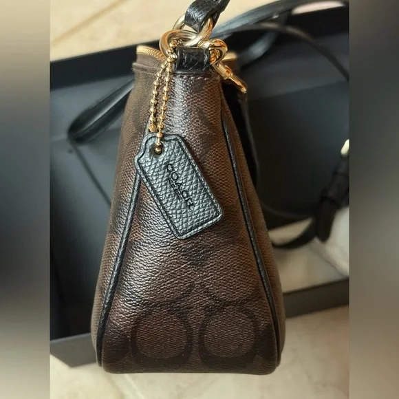Coach Signature Crossbody bag Brown/Black - Picture 11 of 17